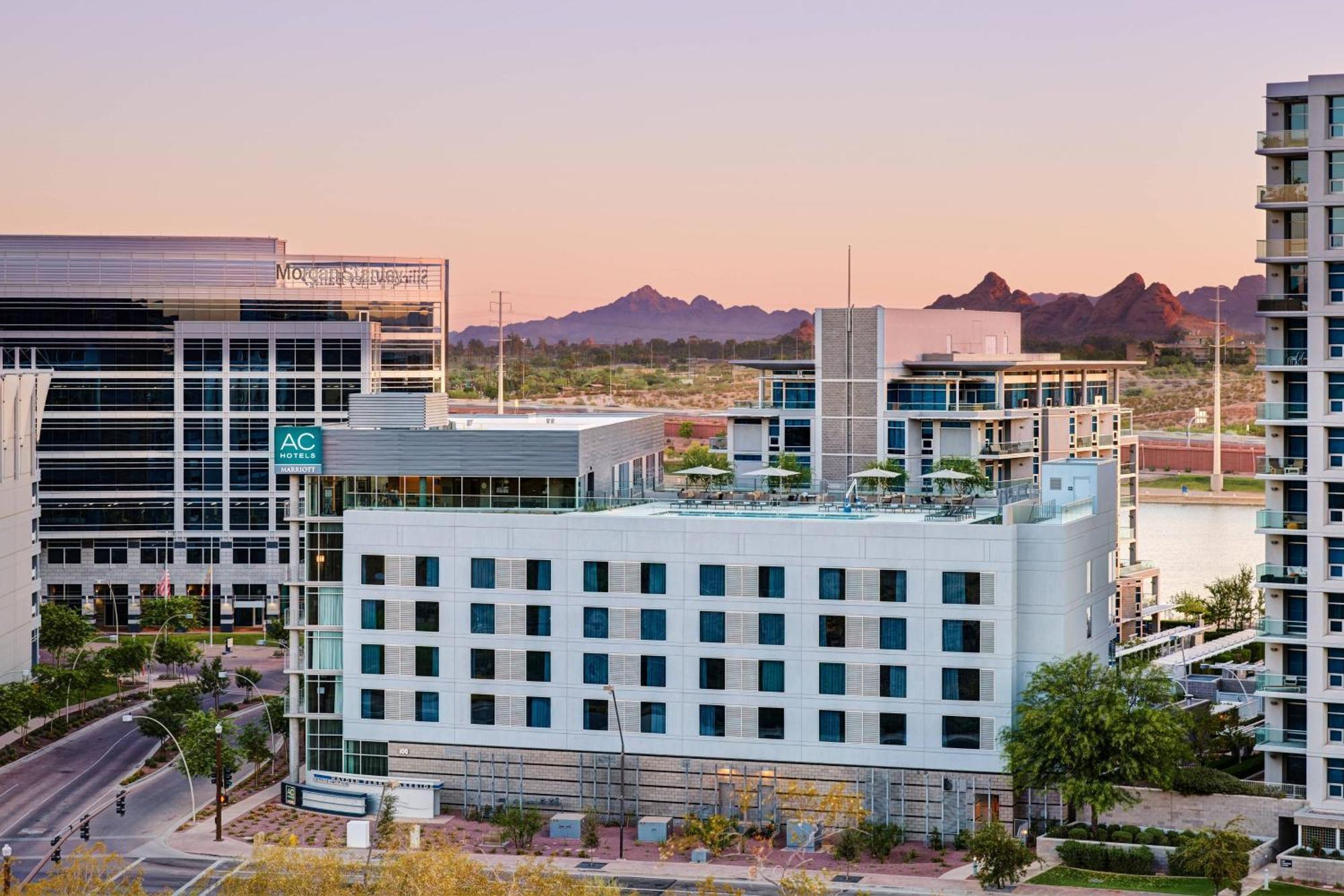 Ac Hotel By Marriott Phoenix Tempe/Downtown Exterior foto