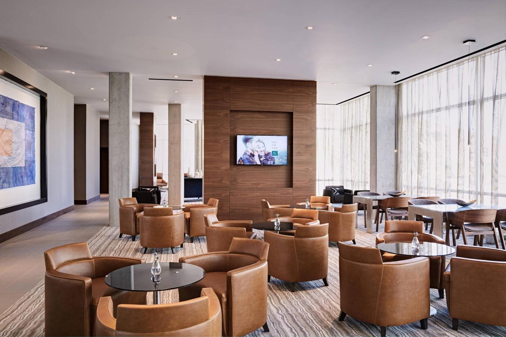 Ac Hotel By Marriott Phoenix Tempe/Downtown Exterior foto